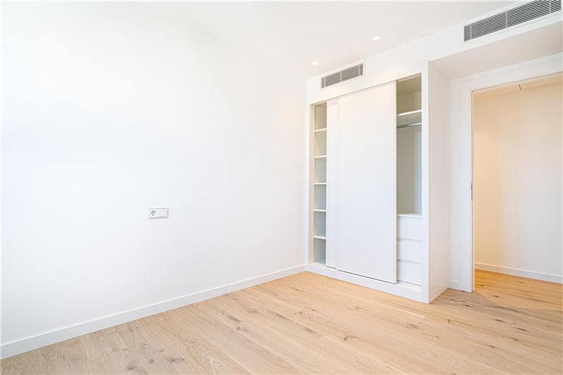 3 soveværelse Penthouse til salg i Palma de Mallorca med swimmingpool - € 695.000 (Ref: 8951953)