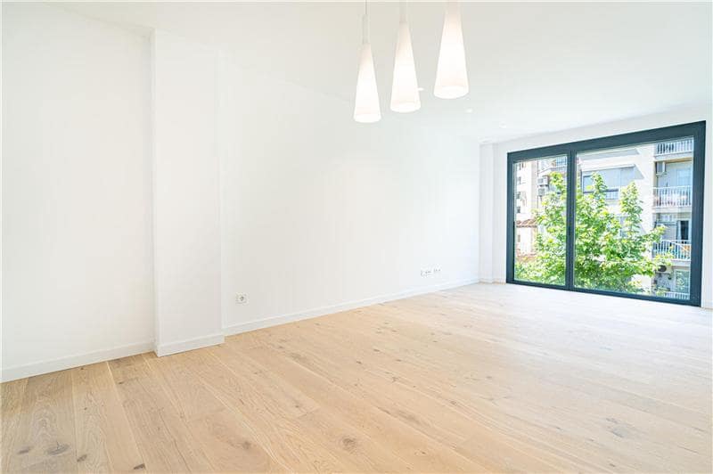 3 soveværelse Penthouse til salg i Palma de Mallorca med swimmingpool - € 695.000 (Ref: 8951953)