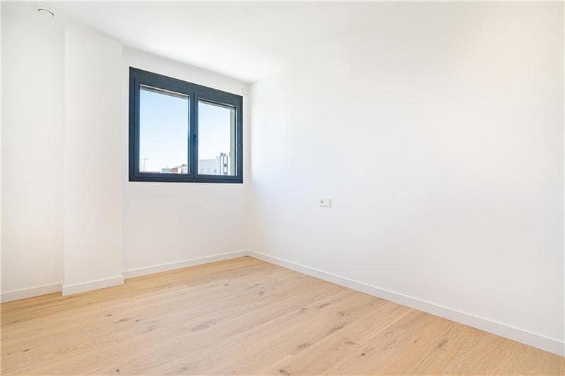 3 soveværelse Penthouse til salg i Palma de Mallorca med swimmingpool - € 695.000 (Ref: 8951953)