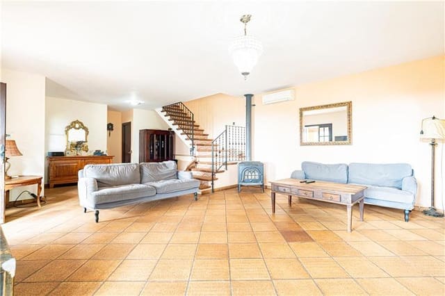 3 sovrum Finca/Hus på landet till salu i Bunyola med pool - 889 000 € (Ref: 8977086)