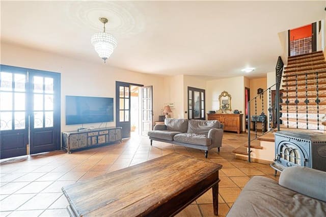 3 sovrum Finca/Hus på landet till salu i Bunyola med pool - 889 000 € (Ref: 8977086)