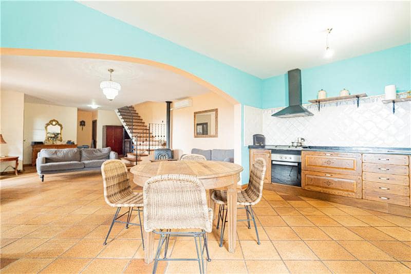 3 soveværelse Finca/Landehus til salg i Bunyola med swimmingpool - € 889.000 (Ref: 8977086)