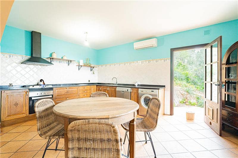 3 soveværelse Finca/Landehus til salg i Bunyola med swimmingpool - € 889.000 (Ref: 8977086)