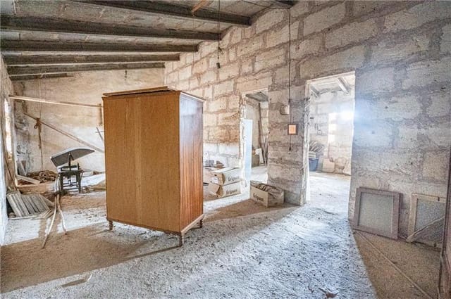 Maison de Ville à vendre à Montuïri - 367 000 € (Ref: 8986586)