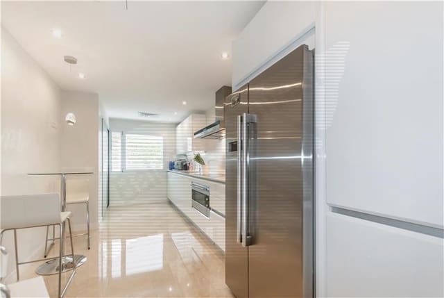 2 sypialnia Penthouse na sprzedaż w Portals Nous, Calvià z basenem garażem - 2 995 000 € (Ref: 9002140)