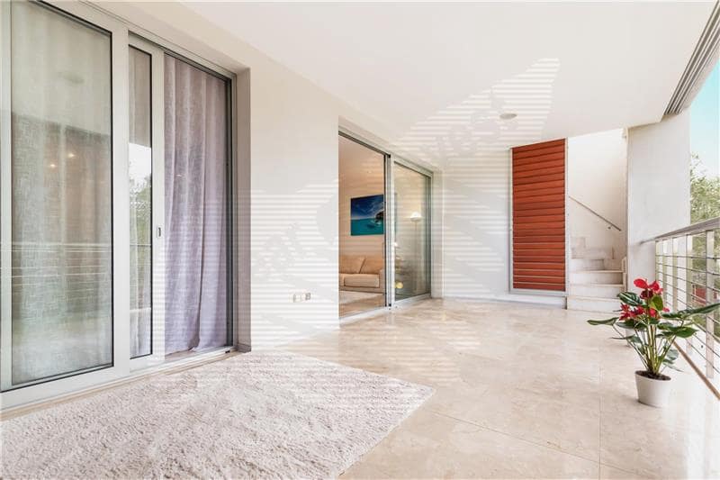 2 soverom Penthouse til salgs i Calvia med svømmebasseng garasje - € 2 995 000 (Ref: 9002140)