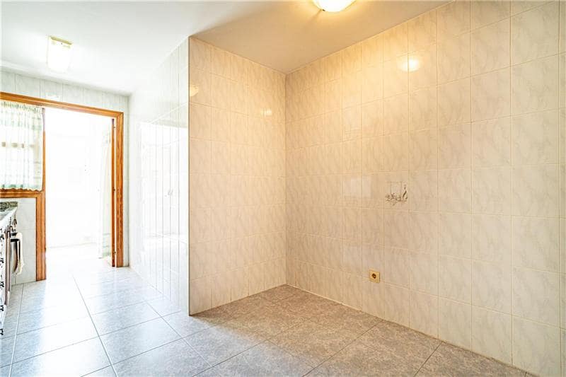 3 soveværelse Strandlejlighed til salg i Palma de Mallorca med garage - € 475.000 (Ref: 9009196)