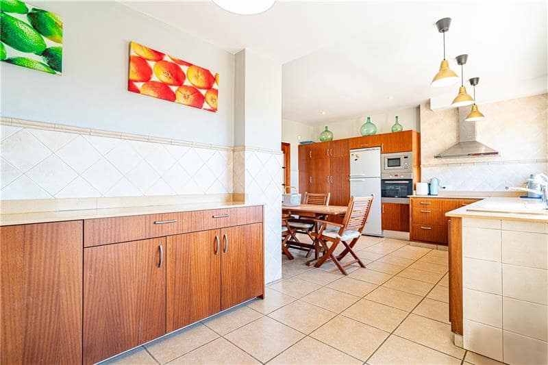 4 soveværelse Finca/Landehus til salg i Algaida med swimmingpool garage - € 1.750.000 (Ref: 9029998)