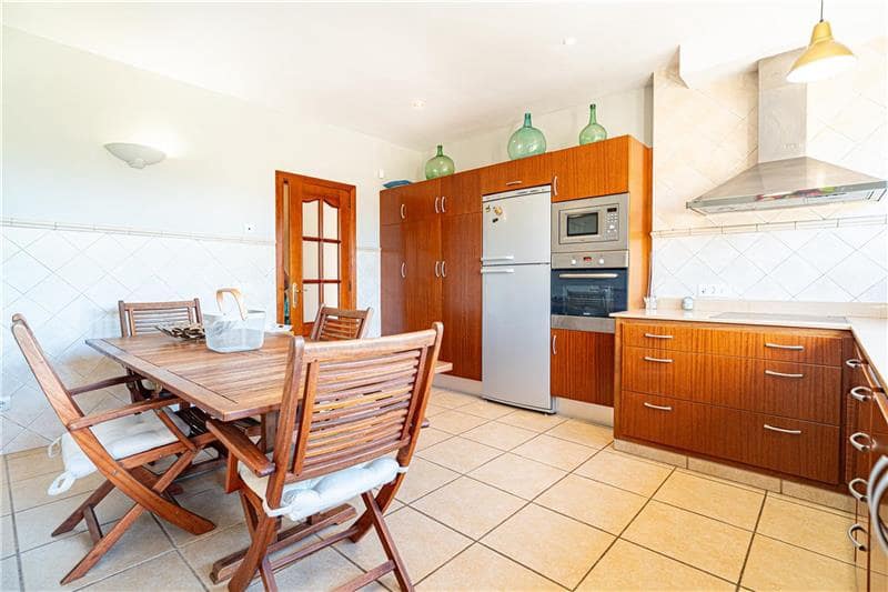 4 soveværelse Finca/Landehus til salg i Algaida med swimmingpool garage - € 1.750.000 (Ref: 9029998)