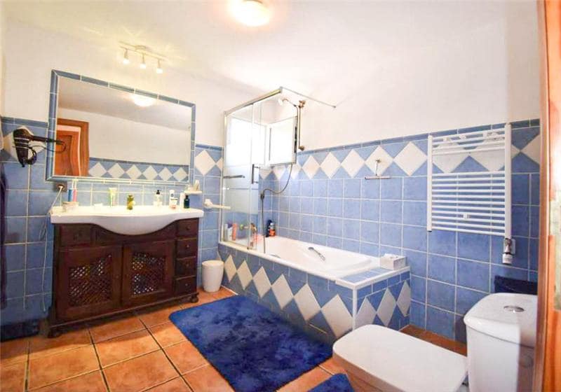 3 sypialnia Finka/Dom wiejski na sprzedaż w Llucmajor z basenem garażem - 895 000 € (Ref: 9051729)