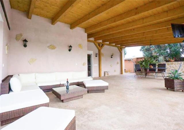 3 soveværelse Finca/Landehus til salg i Llucmajor med swimmingpool garage - € 895.000 (Ref: 9051729)