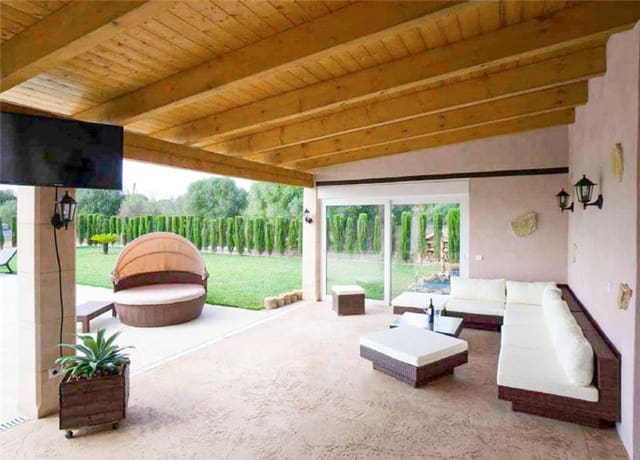 3 soveværelse Finca/Landehus til salg i Llucmajor med swimmingpool garage - € 895.000 (Ref: 9051729)