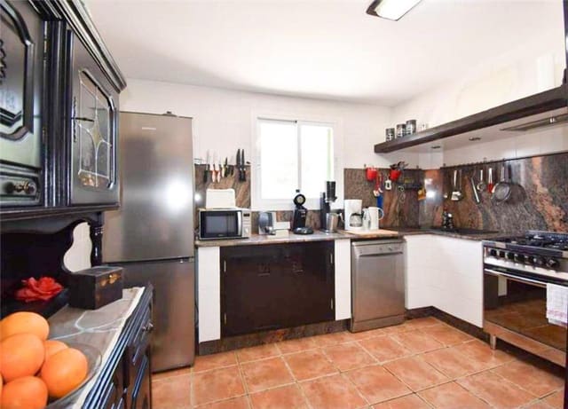 3 soveværelse Finca/Landehus til salg i Llucmajor med swimmingpool garage - € 895.000 (Ref: 9051729)