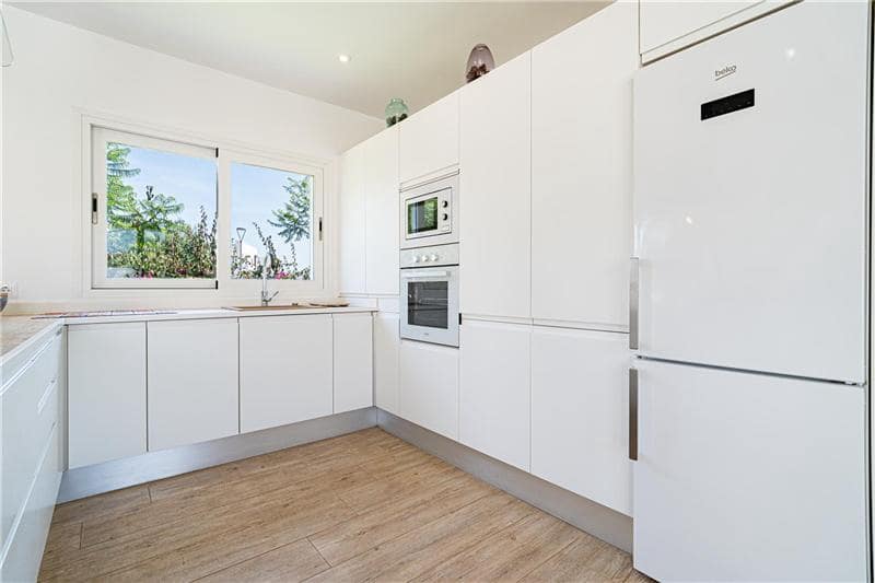 3 soverom Villa til salgs i Campos med svømmebasseng garasje - € 1 680 000 (Ref: 9081945)