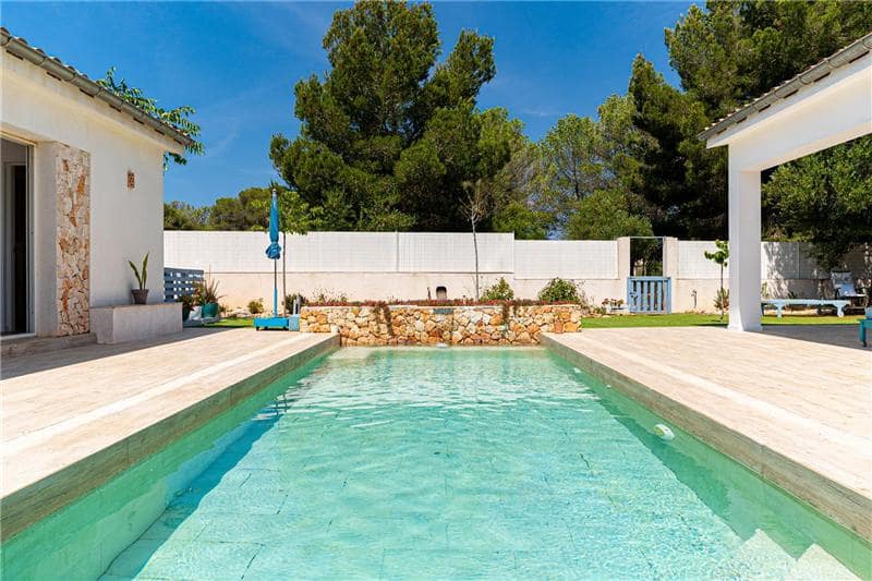 3 soverom Villa til salgs i Campos med svømmebasseng garasje - € 1 680 000 (Ref: 9081945)