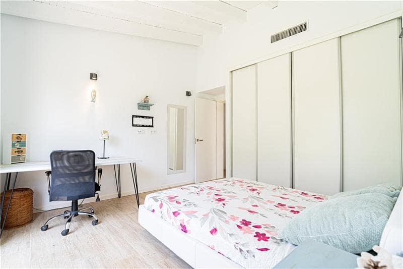 3 soverom Villa til salgs i Campos med svømmebasseng garasje - € 1 680 000 (Ref: 9081945)