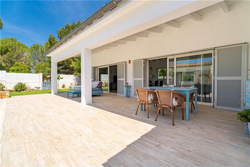 3 soverom Villa til salgs i Campos med svømmebasseng garasje - € 1 680 000 (Ref: 9081945)