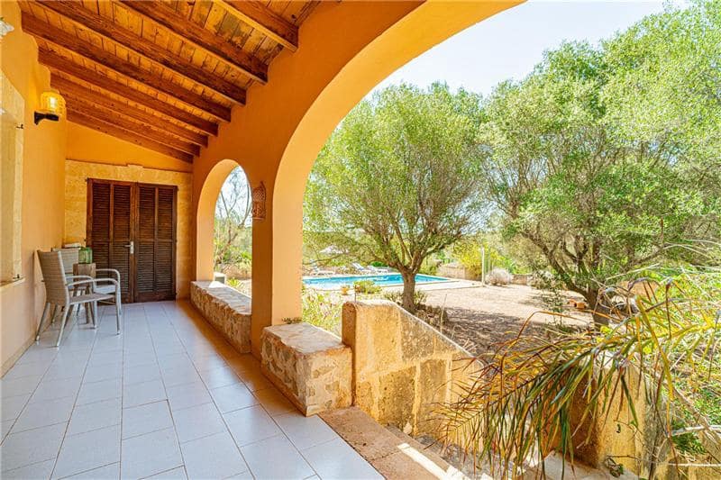 4 sypialnia Willa na sprzedaż w Marratxi z basenem garażem - 1 595 000 € (Ref: 9113065)