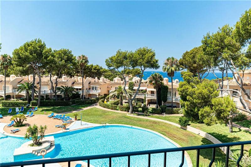 2 bedroom Beach Apartment for sale in Calvia with pool garage - € 685,000 (Ref: 9114492)