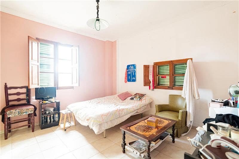 6 soveværelse Villa til salg i Palma de Mallorca med garage - € 2.500.000 (Ref: 9119106)