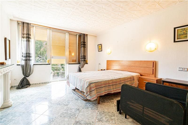 7 quarto Moradia para venda em Esporles com piscina garagem - 1 600 000 € (Ref: 9119601)