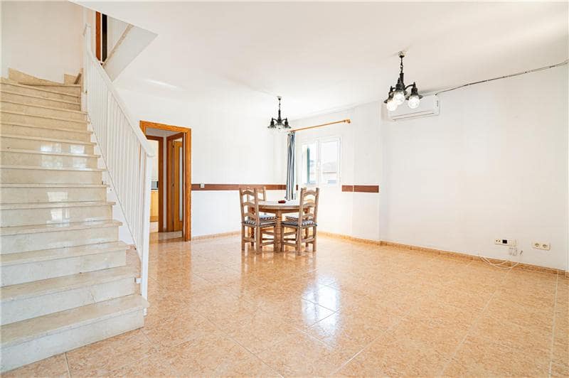 3 quarto Moradia Geminada para venda em Campos com garagem - 435 000 € (Ref: 9125559)