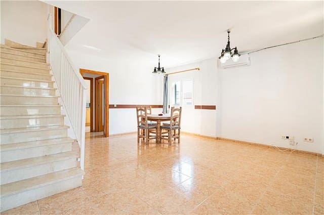 3 soverom Kjedet enebolig til salgs i Campos med garasje - € 435 000 (Ref: 9125559)