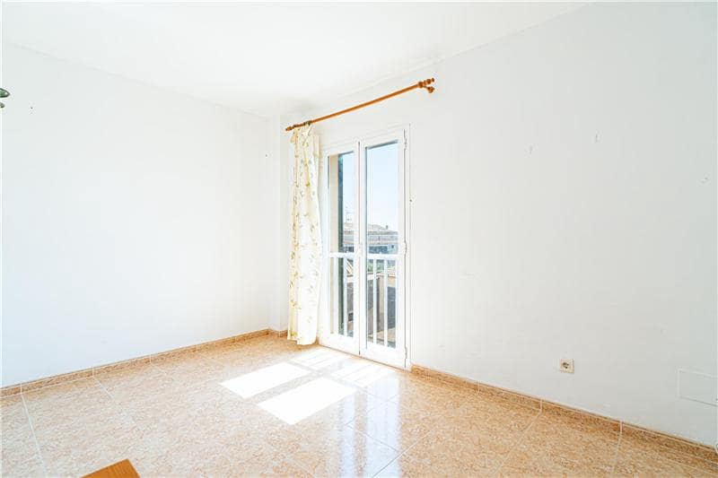 3 quarto Moradia Geminada para venda em Campos com garagem - 435 000 € (Ref: 9125559)