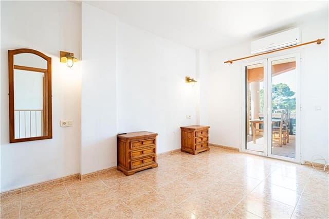 3 soverom Kjedet enebolig til salgs i Campos med garasje - € 435 000 (Ref: 9125559)