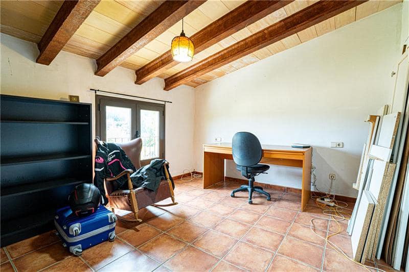 2 sovrum Finca/Hus på landet till salu i Costitx med garage - 1 350 000 € (Ref: 9127224)