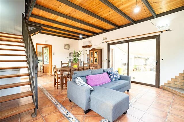 2 sovrum Finca/Hus på landet till salu i Costitx med garage - 1 350 000 € (Ref: 9127224)