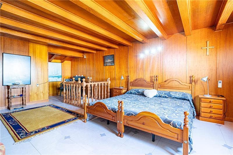 5 soveværelse Villa til salg i Llucmajor med swimmingpool garage - € 950.000 (Ref: 9146111)