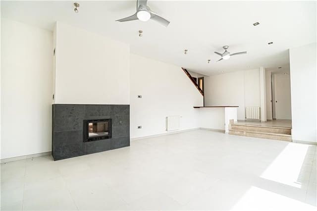 3 soveværelse Rækkehus til salg i Genova, Palma de Mallorca med swimmingpool - € 1.200.000 (Ref: 9146183)