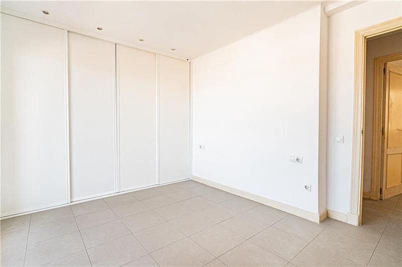 3 soveværelse Lejlighed til salg i Palma de Mallorca med garage - € 595.000 (Ref: 9149795)