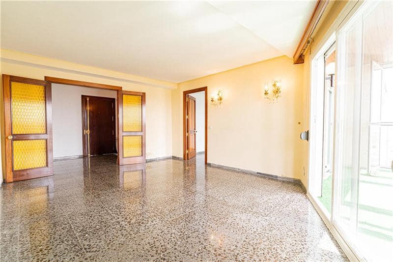 4 soveværelse Lejlighed til salg i Palma de Mallorca - € 675.000 (Ref: 9150820)