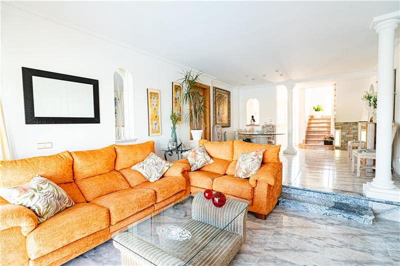 4 soveværelse Villa til salg i Llucmajor med swimmingpool garage - € 999.000 (Ref: 9164275)