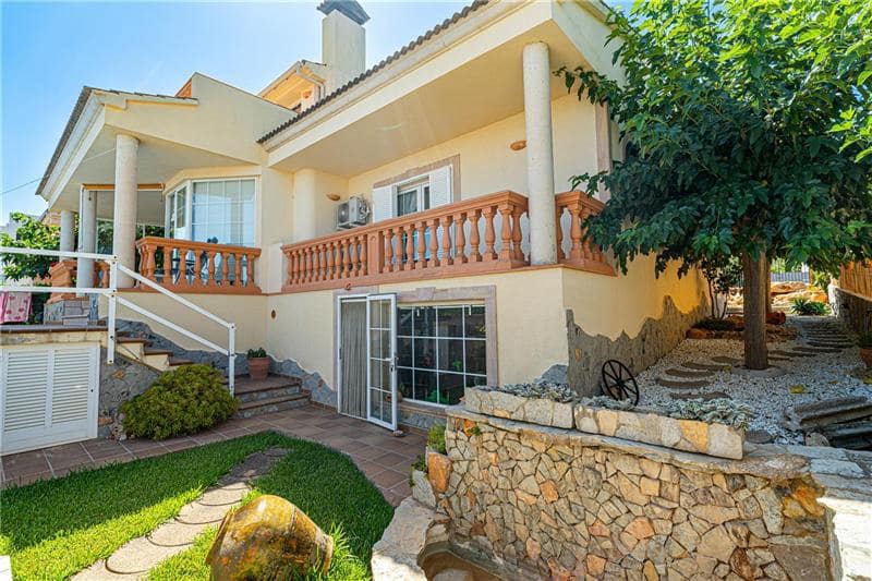 4 soveværelse Villa til salg i Llucmajor med swimmingpool garage - € 999.000 (Ref: 9164275)