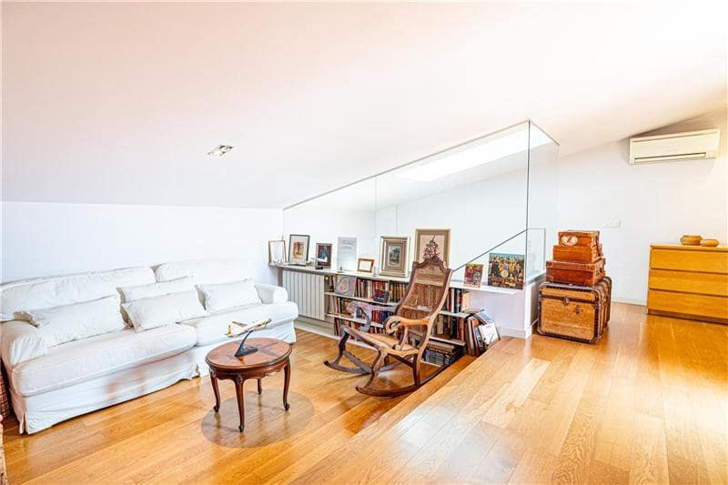 3 soveværelse Semi-Rækkehus til salg i Palma de Mallorca med swimmingpool garage - € 1.100.000 (Ref: 9170014)