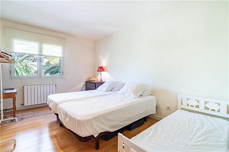 3 soveværelse Semi-Rækkehus til salg i Palma de Mallorca med swimmingpool garage - € 1.100.000 (Ref: 9170014)