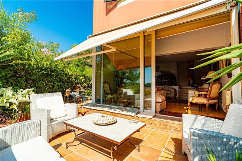 3 soveværelse Semi-Rækkehus til salg i Palma de Mallorca med swimmingpool garage - € 1.100.000 (Ref: 9170014)