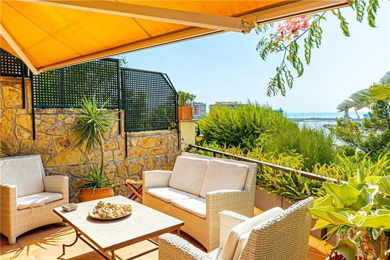 3 soveværelse Semi-Rækkehus til salg i Palma de Mallorca med swimmingpool garage - € 1.100.000 (Ref: 9170014)