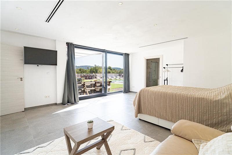 5 soveværelse Finca/Landehus til salg i Llucmajor med swimmingpool garage - € 2.200.000 (Ref: 9184481)