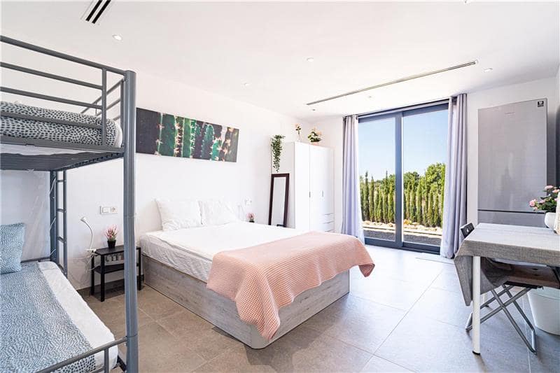 5 soveværelse Finca/Landehus til salg i Llucmajor med swimmingpool garage - € 2.200.000 (Ref: 9184481)