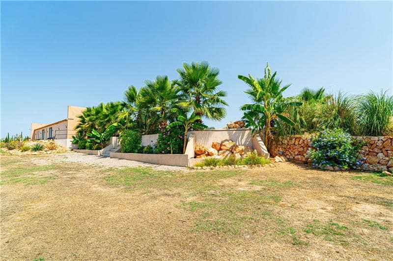 5 soveværelse Finca/Landehus til salg i Llucmajor med swimmingpool garage - € 2.200.000 (Ref: 9184481)