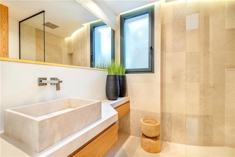 4 bedroom Penthouse for sale in Calvia with pool garage - € 1,668,300 (Ref: 9191384)