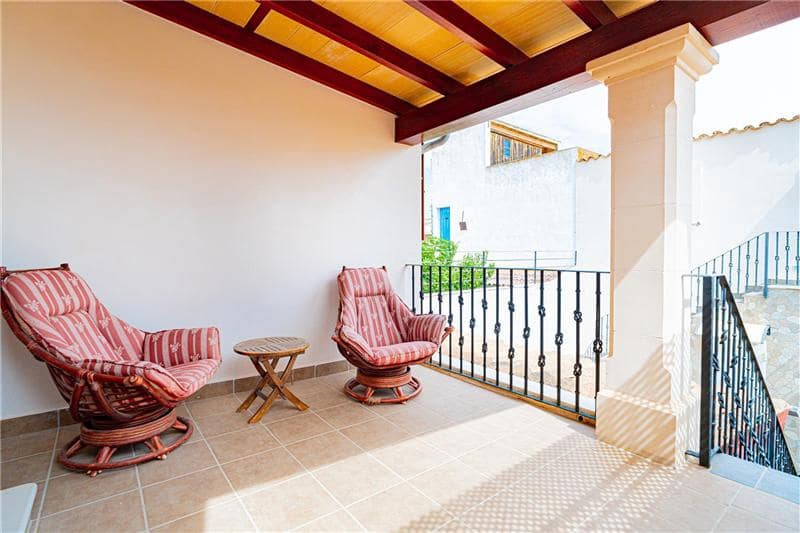 3 soveværelse Byhus til salg i Llucmajor med garage - € 800.000 (Ref: 9218557)