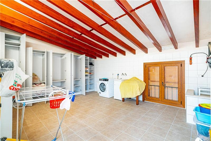 3 soveværelse Byhus til salg i Llucmajor med garage - € 800.000 (Ref: 9218557)