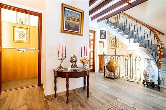 3 soveværelse Byhus til salg i Llucmajor med garage - € 800.000 (Ref: 9218557)