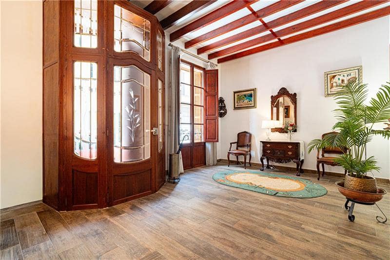 3 soveværelse Byhus til salg i Llucmajor med garage - € 800.000 (Ref: 9218557)