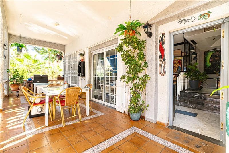 5 Zimmer Villa zu verkaufen in Palma de Mallorca mit Pool Garage - 1.820.000 € (Ref: 9240931)